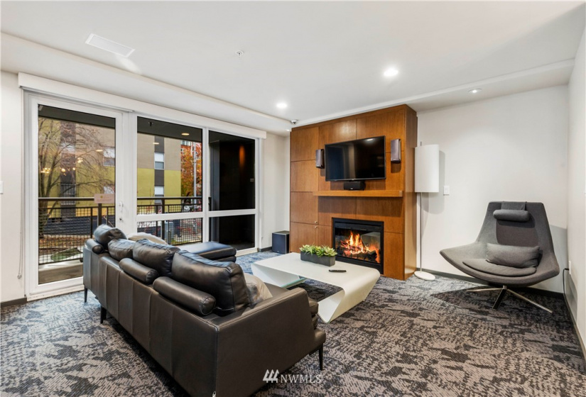 76 Cedar, Seattle, Washington 98121, 1 Bedroom Bedrooms, ,1 BathroomBathrooms,Residential,For Sale,The Parc Belltown,Cedar,NWM1868898