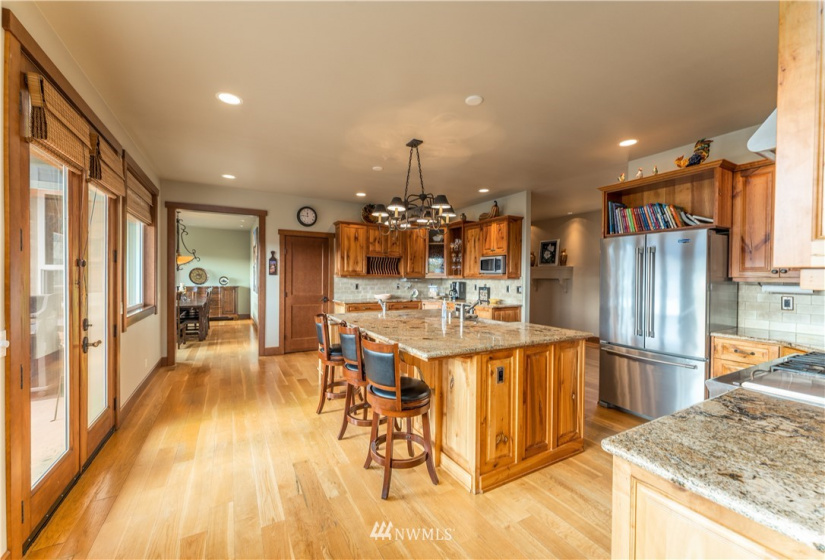 103 American Way, Manson, Washington 98831, 3 Bedrooms Bedrooms, ,2 BathroomsBathrooms,Residential,For Sale,American Way,NWM1869545