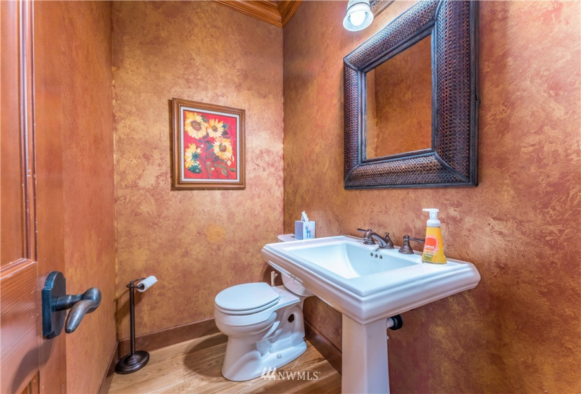 103 American Way, Manson, Washington 98831, 3 Bedrooms Bedrooms, ,2 BathroomsBathrooms,Residential,For Sale,American Way,NWM1869545