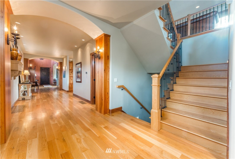 103 American Way, Manson, Washington 98831, 3 Bedrooms Bedrooms, ,2 BathroomsBathrooms,Residential,For Sale,American Way,NWM1869545