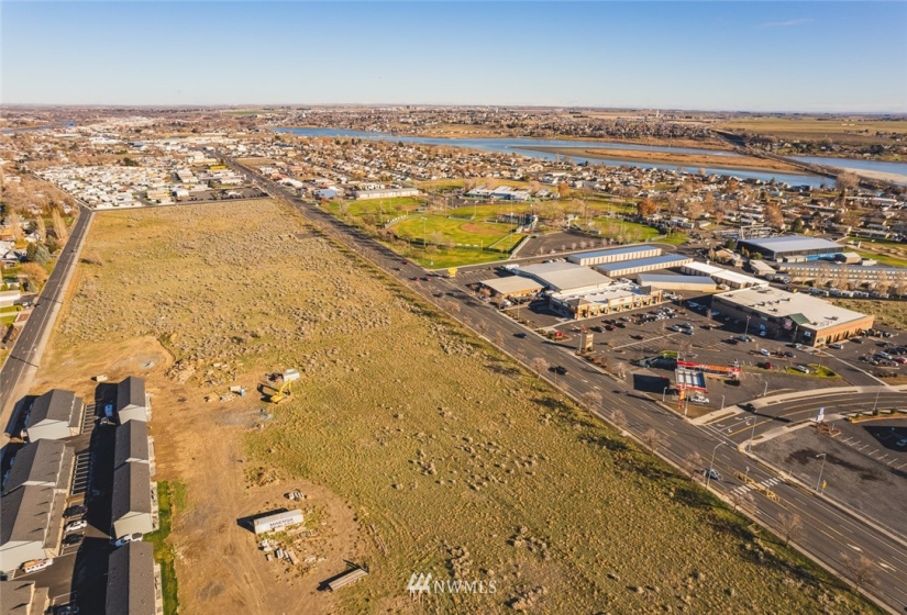 2308 Broadway, Moses Lake, Washington 98837, ,Land,For Sale,Broadway,NWM1869559