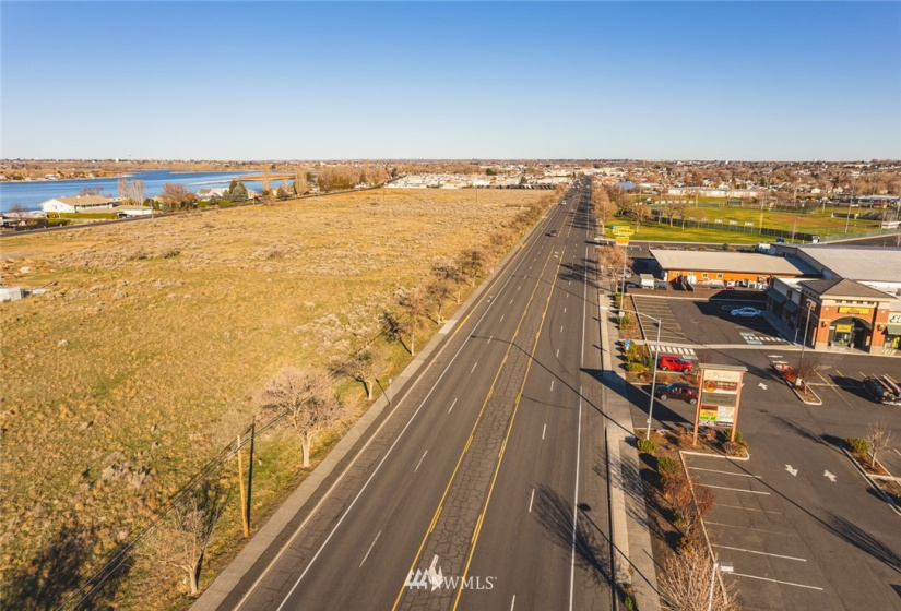 2308 Broadway, Moses Lake, Washington 98837, ,Land,For Sale,Broadway,NWM1869559
