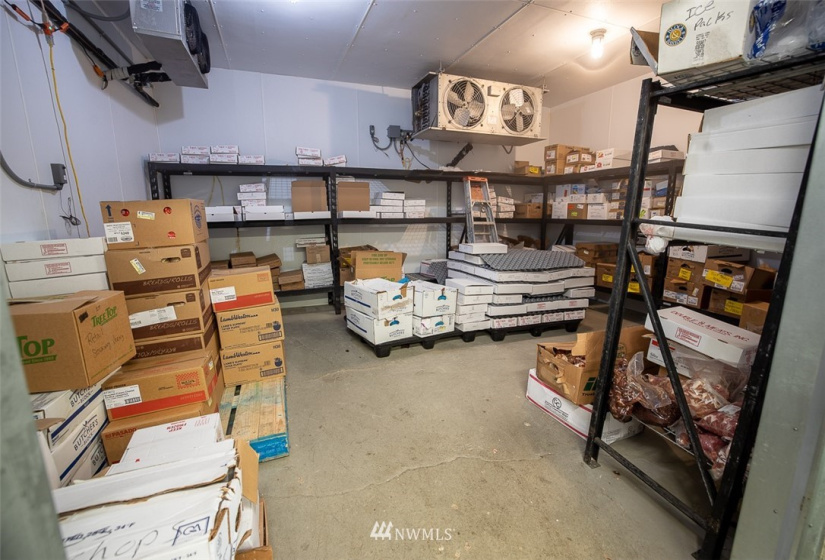 38 Tonasket Shop, Tonasket, Washington 98855, ,Commercial Sale,For Sale,Tonasket Shop,NWM1869066