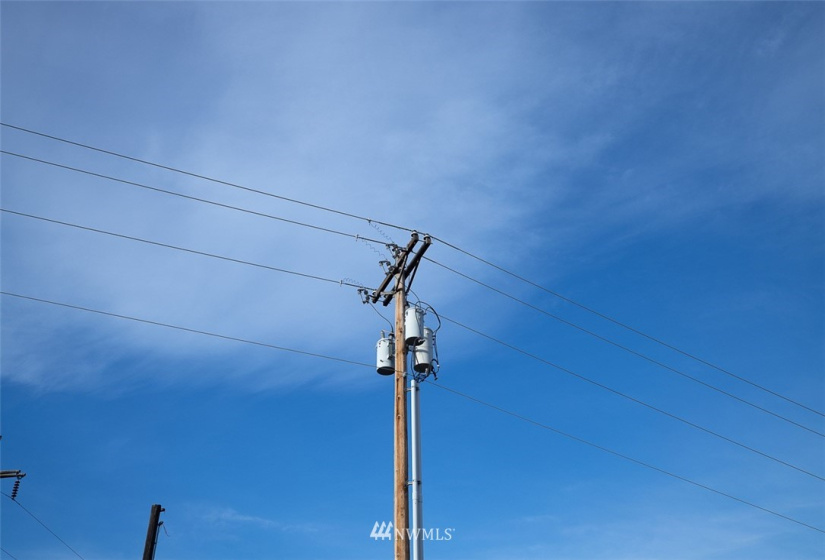38 Tonasket Shop, Tonasket, Washington 98855, ,Commercial Sale,For Sale,Tonasket Shop,NWM1869066