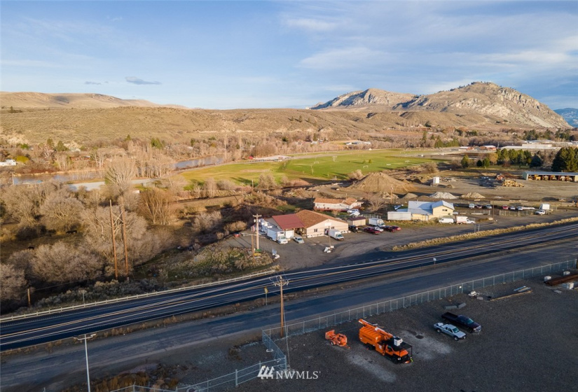 38 Tonasket Shop, Tonasket, Washington 98855, ,Commercial Sale,For Sale,Tonasket Shop,NWM1869066