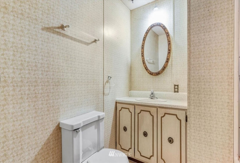 14322 Admiralty, Lynnwood, Washington 98087, 2 Bedrooms Bedrooms, ,1 BathroomBathrooms,Manufactured In Park,For Sale,Admiralty,NWM1869335