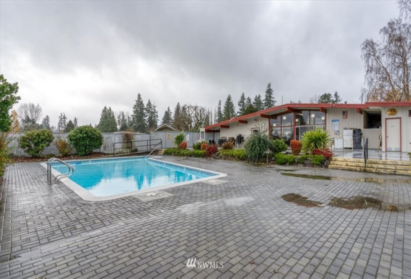 14322 Admiralty, Lynnwood, Washington 98087, 2 Bedrooms Bedrooms, ,1 BathroomBathrooms,Manufactured In Park,For Sale,Admiralty,NWM1869335