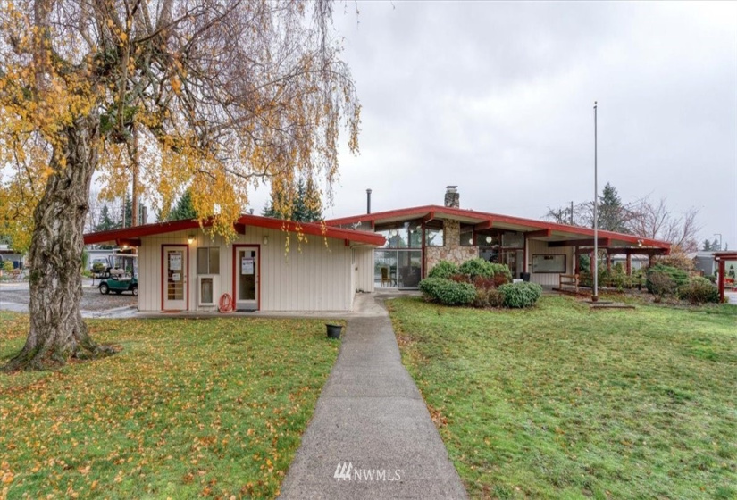 14322 Admiralty, Lynnwood, Washington 98087, 2 Bedrooms Bedrooms, ,1 BathroomBathrooms,Manufactured In Park,For Sale,Admiralty,NWM1869335