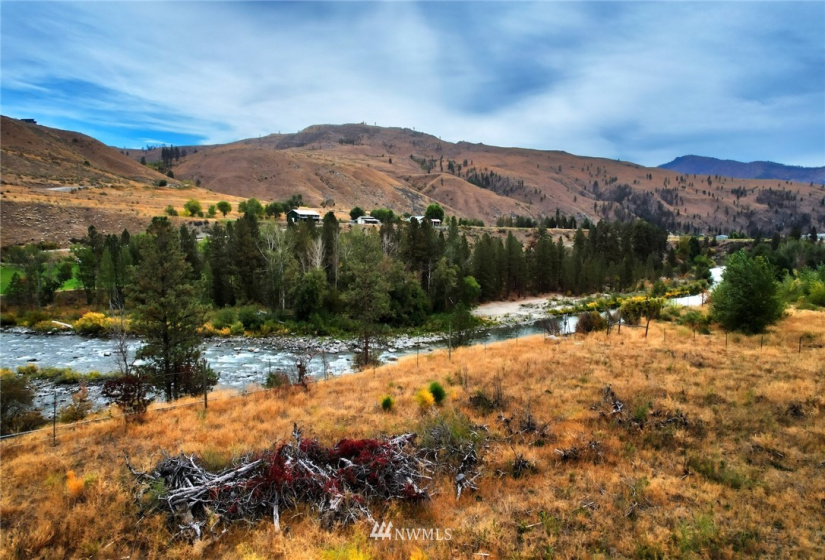 987 B Highway 153, Methow, Washington 98834, ,Land,For Sale,LR Bolinger Plat No 1,Highway 153,NWM1869602