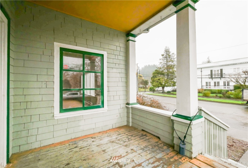 403 3rd, Shelton, Washington 98584, 4 Bedrooms Bedrooms, ,2 BathroomsBathrooms,Residential,For Sale,3rd,NWM1869476