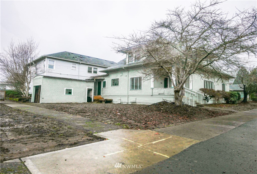403 3rd, Shelton, Washington 98584, 4 Bedrooms Bedrooms, ,2 BathroomsBathrooms,Residential,For Sale,3rd,NWM1869476