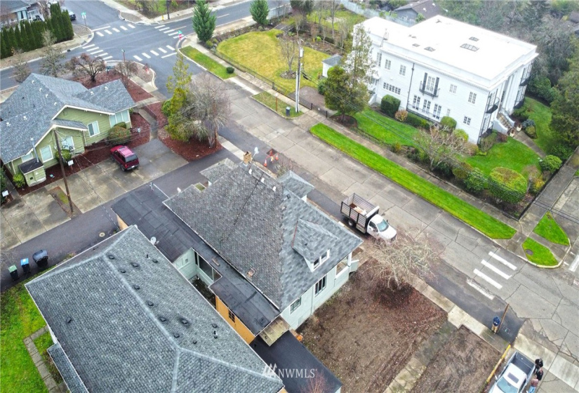 403 3rd, Shelton, Washington 98584, 4 Bedrooms Bedrooms, ,2 BathroomsBathrooms,Residential,For Sale,3rd,NWM1869476