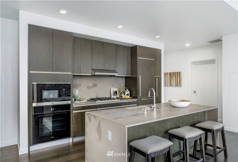 1808 Minor, Seattle, Washington 98101, 2 Bedrooms Bedrooms, ,2 BathroomsBathrooms,Residential,For Sale,Nexus,Minor,NWM1867358