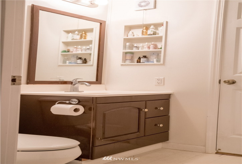 707 37th, Auburn, Washington 98002, 3 Bedrooms Bedrooms, ,2 BathroomsBathrooms,Manufactured In Park,For Sale,37th,NWM1869881