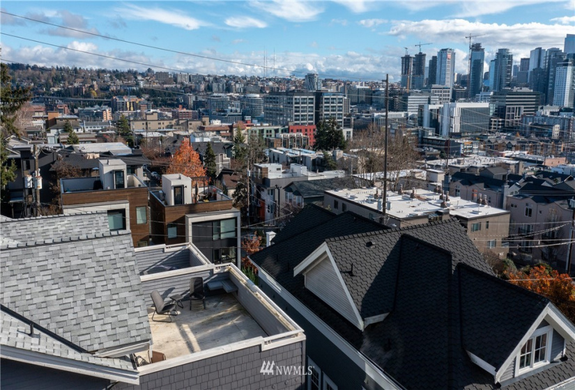 1007 5th, Seattle, Washington 98109, 3 Bedrooms Bedrooms, ,2 BathroomsBathrooms,Residential,For Sale,5th,NWM1869950