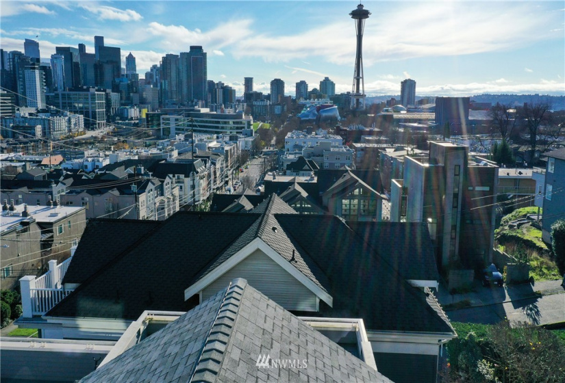 1007 5th, Seattle, Washington 98109, 3 Bedrooms Bedrooms, ,2 BathroomsBathrooms,Residential,For Sale,5th,NWM1869950