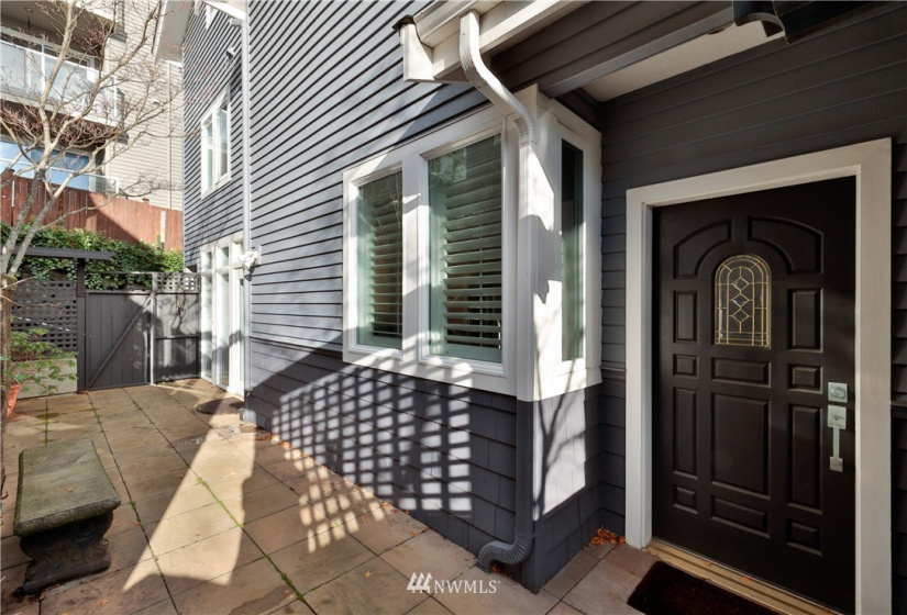 1007 5th, Seattle, Washington 98109, 3 Bedrooms Bedrooms, ,2 BathroomsBathrooms,Residential,For Sale,5th,NWM1869950