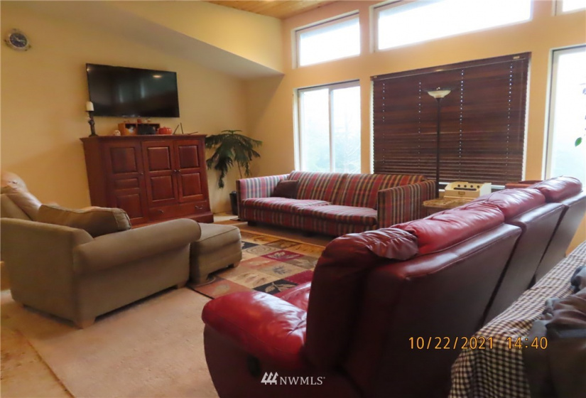 16 Village View, Orcas Island, Washington 98245, 4 Bedrooms Bedrooms, ,4 BathroomsBathrooms,Residential,For Sale,Village View,NWM1859832