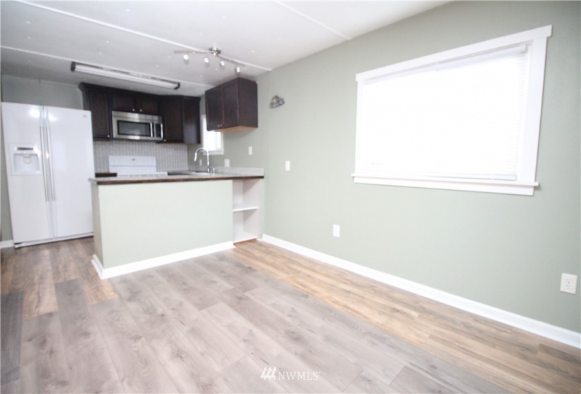 2304 A, Auburn, Washington 98002, 2 Bedrooms Bedrooms, ,1 BathroomBathrooms,Manufactured In Park,For Sale,A,NWM1869794