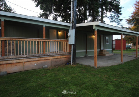 2304 A, Auburn, Washington 98002, 2 Bedrooms Bedrooms, ,1 BathroomBathrooms,Manufactured In Park,For Sale,A,NWM1869794