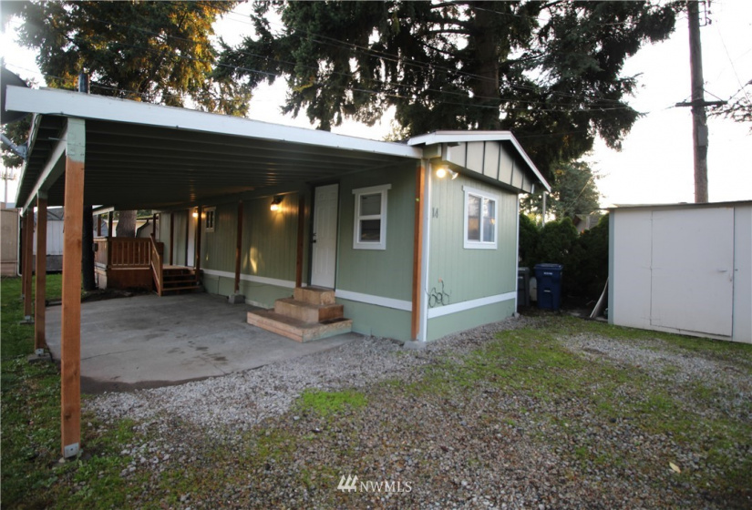 2304 A, Auburn, Washington 98002, 2 Bedrooms Bedrooms, ,1 BathroomBathrooms,Manufactured In Park,For Sale,A,NWM1869794