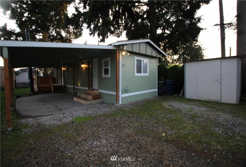 2304 A, Auburn, Washington 98002, 2 Bedrooms Bedrooms, ,1 BathroomBathrooms,Manufactured In Park,For Sale,A,NWM1869794
