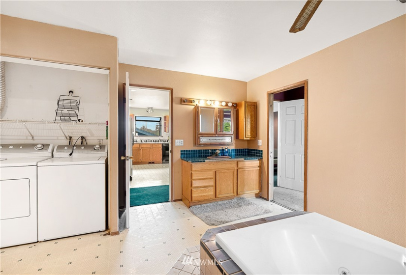 19525 108th, Renton, Washington 98055, ,Land,For Sale,Panther Lake Garden Trs,108th,NWM1869262