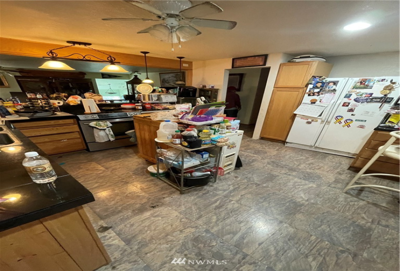 3461 Partidge Hollow, Bremerton, Washington 98310, 4 Bedrooms Bedrooms, ,2 BathroomsBathrooms,Residential,For Sale,Partidge Hollow,NWM1870161