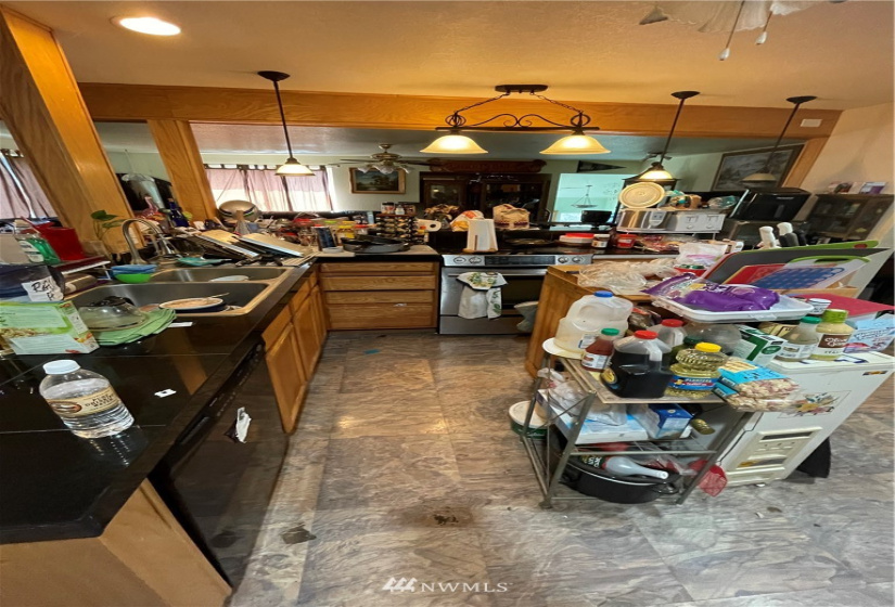 3461 Partidge Hollow, Bremerton, Washington 98310, 4 Bedrooms Bedrooms, ,2 BathroomsBathrooms,Residential,For Sale,Partidge Hollow,NWM1870161