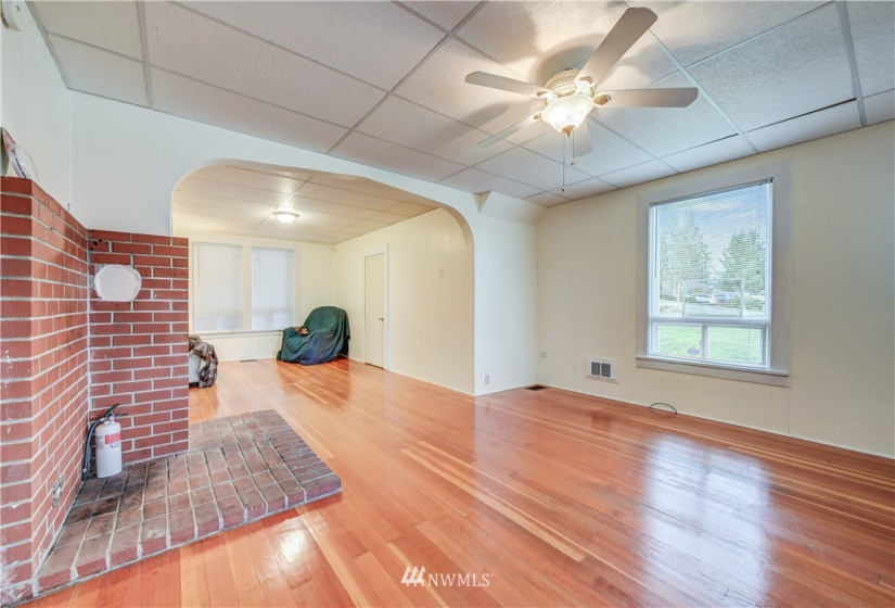 5508 1st, Everett, Washington 98203, 3 Bedrooms Bedrooms, ,Residential Lease,For Rent,1st,NWM1870085