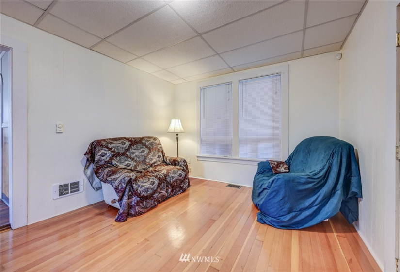 5508 1st, Everett, Washington 98203, 3 Bedrooms Bedrooms, ,Residential Lease,For Rent,1st,NWM1870085