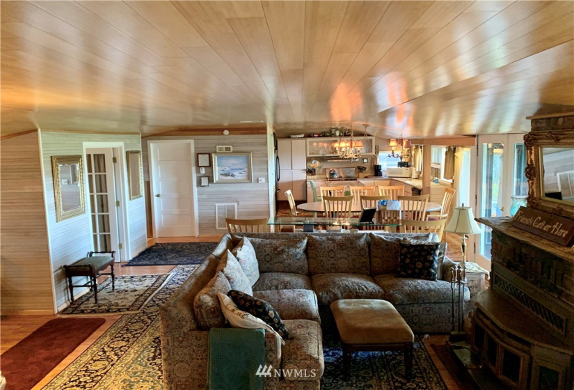 2 Cedar, Pacific Beach, Washington 98571, 3 Bedrooms Bedrooms, ,2 BathroomsBathrooms,Residential,For Sale,Cedar,NWM1869882