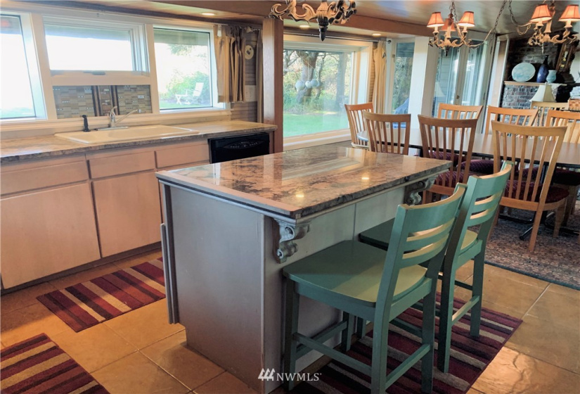 2 Cedar, Pacific Beach, Washington 98571, 3 Bedrooms Bedrooms, ,2 BathroomsBathrooms,Residential,For Sale,Cedar,NWM1869882