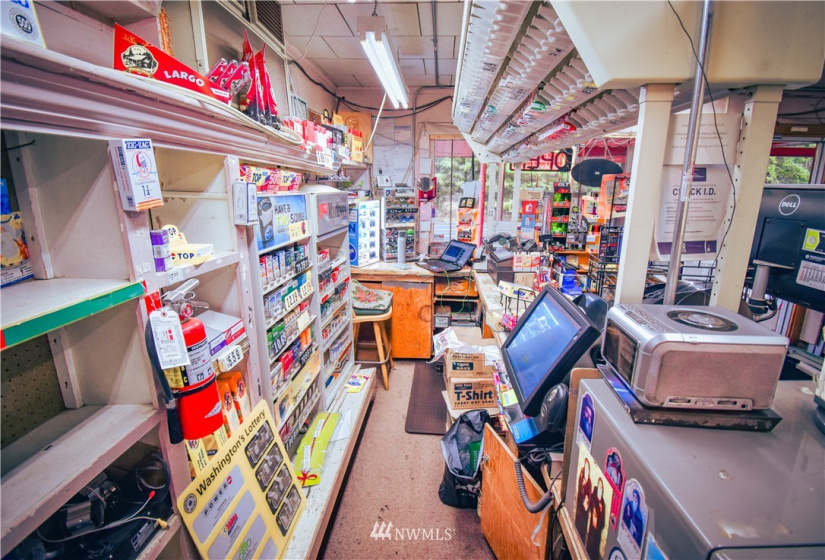 1306 BIRCHBAY LYNDEN RD, Lynden, Washington 98264, ,Commercial Sale,For Sale,BIRCHBAY LYNDEN RD,NWM1869316