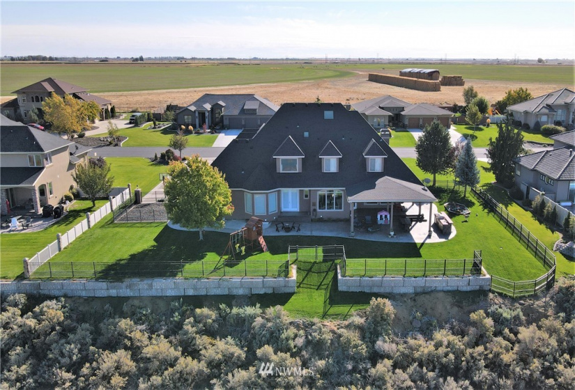 8596 Dune Lake, Moses Lake, Washington 98837, 4 Bedrooms Bedrooms, ,2 BathroomsBathrooms,Residential,For Sale,Dune Lake,NWM1870241