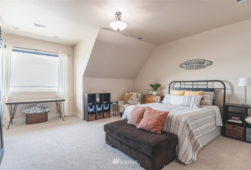 8596 Dune Lake, Moses Lake, Washington 98837, 4 Bedrooms Bedrooms, ,2 BathroomsBathrooms,Residential,For Sale,Dune Lake,NWM1870241