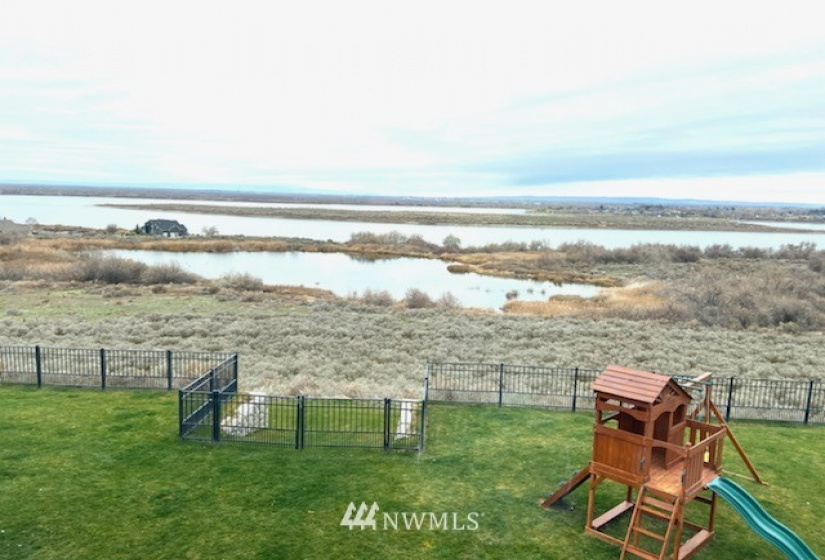 8596 Dune Lake, Moses Lake, Washington 98837, 4 Bedrooms Bedrooms, ,2 BathroomsBathrooms,Residential,For Sale,Dune Lake,NWM1870241
