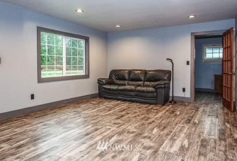 39115 SR530, Arlington, Washington 98223, 5 Bedrooms Bedrooms, ,3 BathroomsBathrooms,Residential,For Sale,SR530,NWM1870321