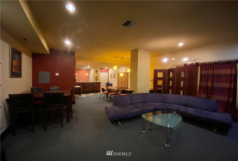 668 Lane, Seattle, Washington 98104, ,1 BathroomBathrooms,Residential Lease,For Rent,Lane,NWM1870383