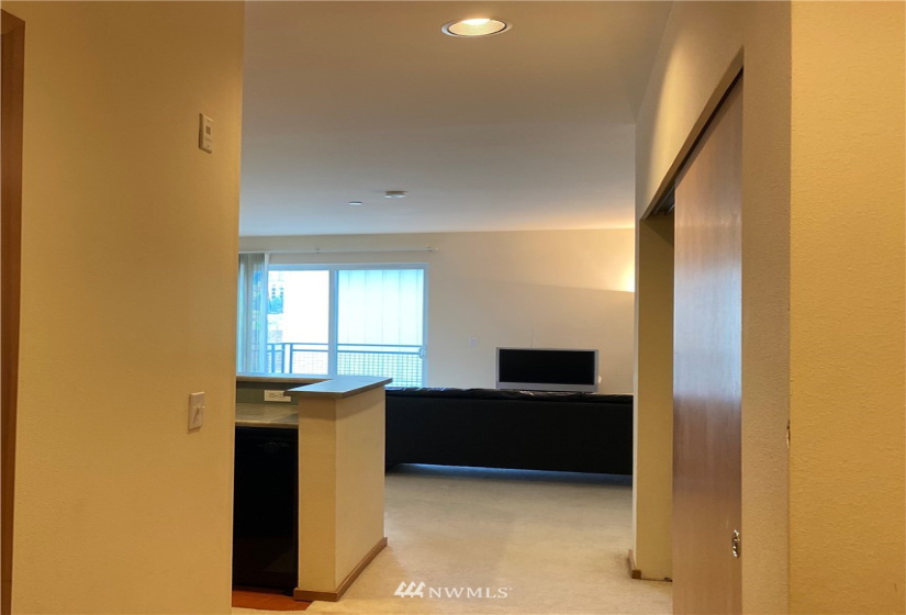 668 Lane, Seattle, Washington 98104, ,1 BathroomBathrooms,Residential Lease,For Rent,Lane,NWM1870383