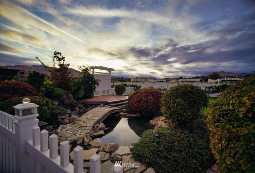 1 Vineyard, Wenatchee, Washington 98801, ,Commercial Sale,For Sale,Vineyard,NWM1870073