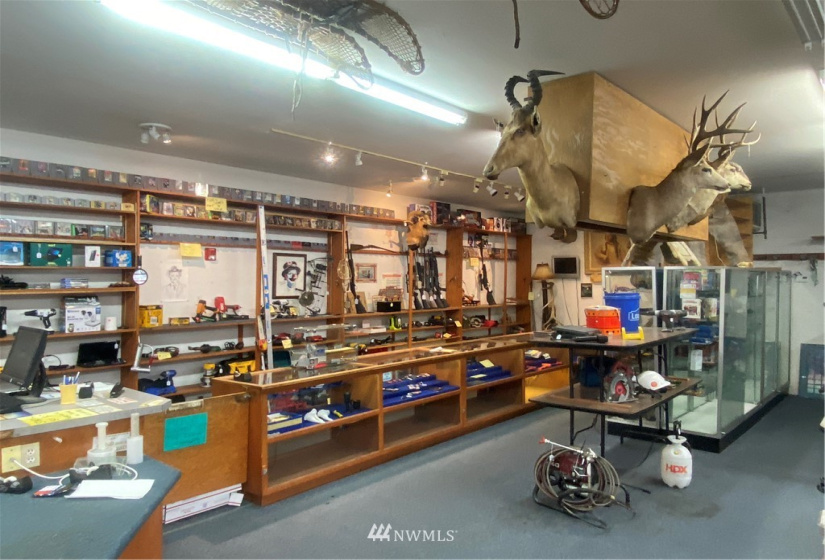 5631 Evergreen, Everett, Washington 98203, ,Commercial Sale,For Sale,Evergreen,NWM1870377