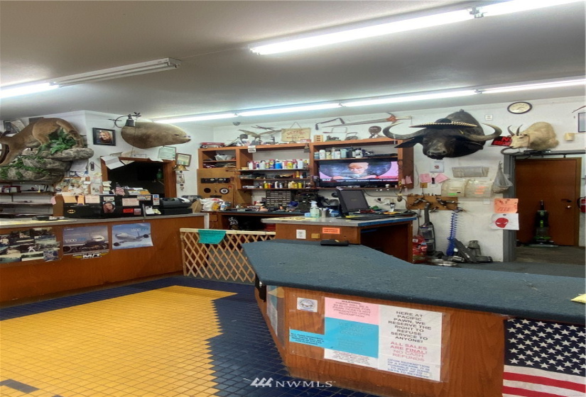 5631 Evergreen, Everett, Washington 98203, ,Commercial Sale,For Sale,Evergreen,NWM1870377