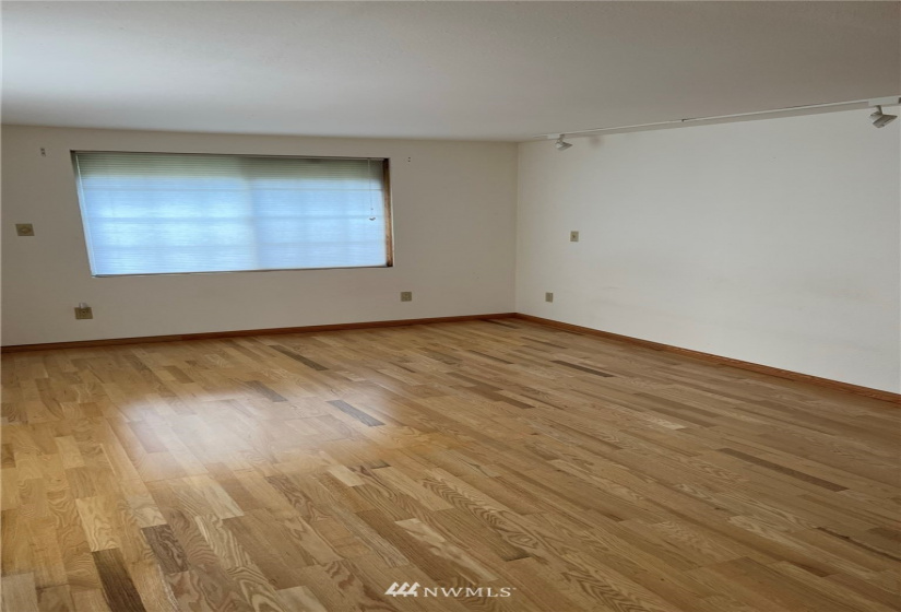 1605 D, Anacortes, Washington 98221, 3 Bedrooms Bedrooms, ,1 BathroomBathrooms,Residential,For Sale,D,NWM1870721