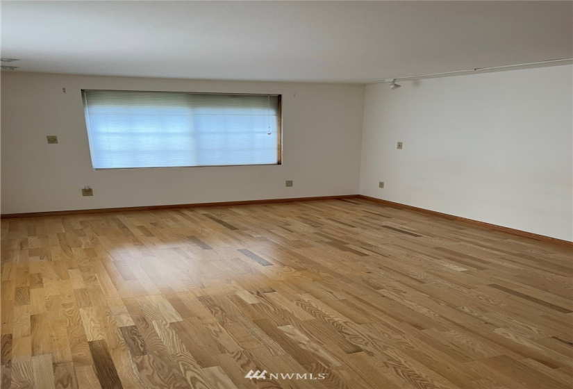 1605 D, Anacortes, Washington 98221, 3 Bedrooms Bedrooms, ,1 BathroomBathrooms,Residential,For Sale,D,NWM1870721