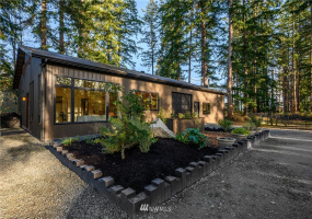 9443 Bayview Edison, Bow, Washington 98232, 2 Bedrooms Bedrooms, ,1 BathroomBathrooms,Residential,For Sale,Bayview Edison,NWM1870358