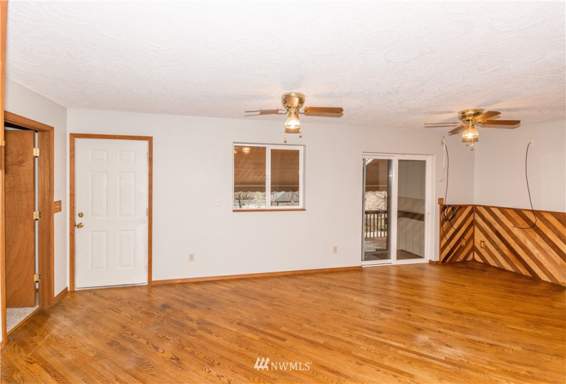 238 Huntington, Castle Rock, Washington 98611, 2 Bedrooms Bedrooms, ,2 BathroomsBathrooms,Residential,For Sale,Huntington,NWM1870658