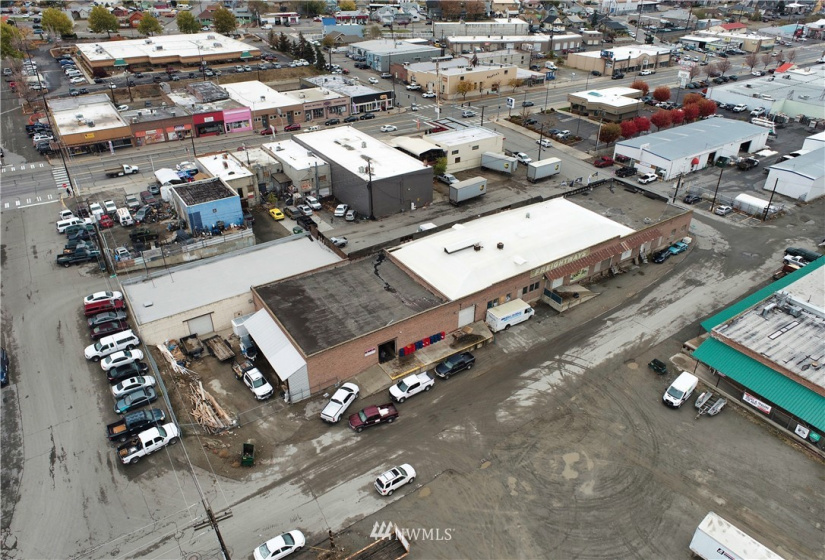 801 Benton Way, Wenatchee, Washington 98801, ,Commercial Sale,For Sale,Benton Way,NWM1863544