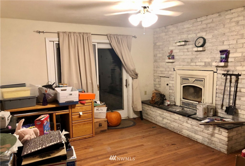 506 Pope, Wilbur, Washington 99185, 4 Bedrooms Bedrooms, ,2 BathroomsBathrooms,Residential,For Sale,Pope,NWM1868393