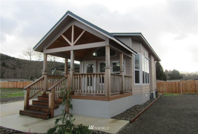 2010 Broadway, Hoquiam, Washington 98550, 1 Bedroom Bedrooms, ,1 BathroomBathrooms,Manufactured In Park,For Sale,Broadway,NWM1870133